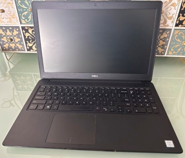 DELL Latitude 3500 (16GB)